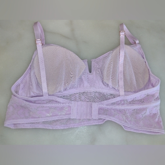 Victoria's Secret PINK Lace Bralette Velvet Flowers NWOT Size M - Picture 3 of 8